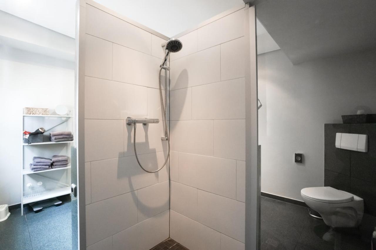Loft13 Traumhafte Wohnung Mit Terrasse Fuer 8 Gaeste Моншау Экстерьер фото