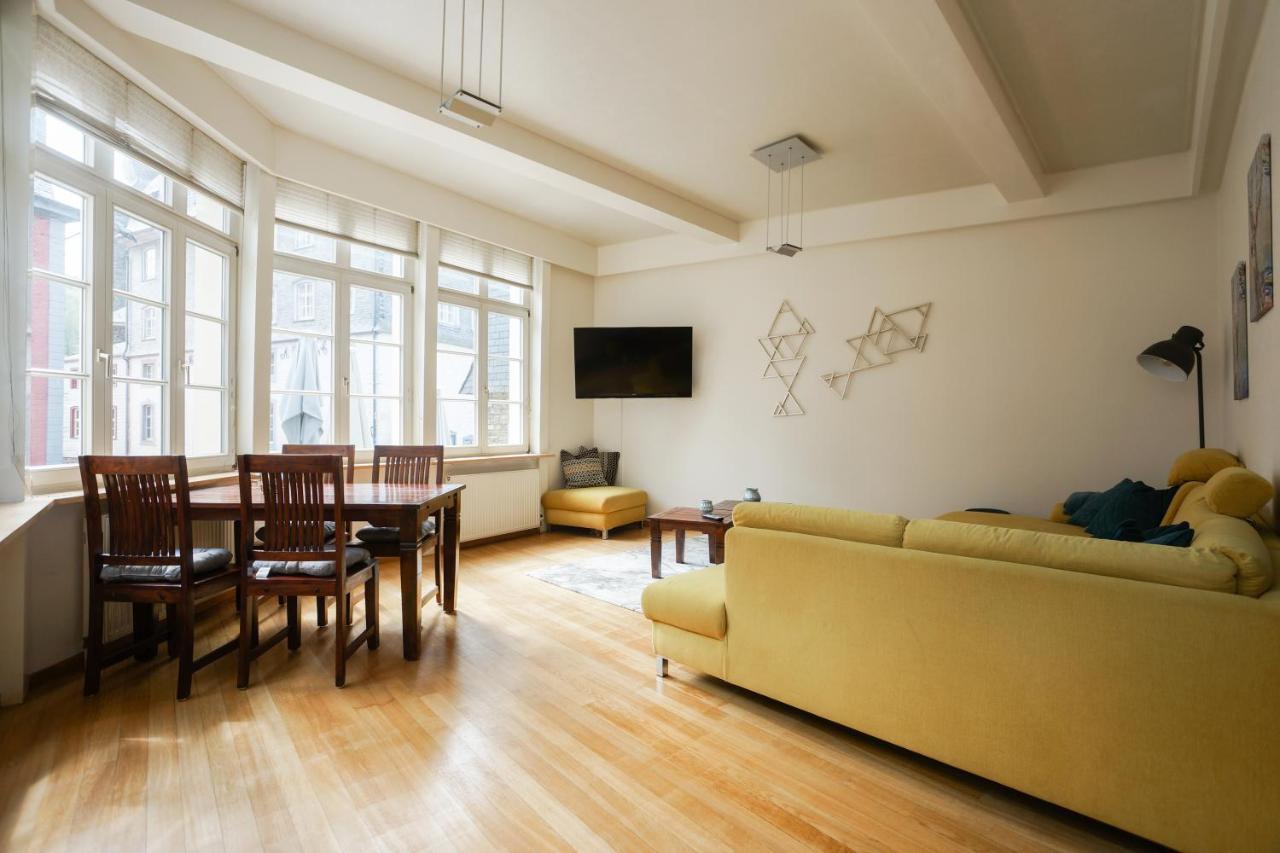 Loft13 Traumhafte Wohnung Mit Terrasse Fuer 8 Gaeste Моншау Экстерьер фото