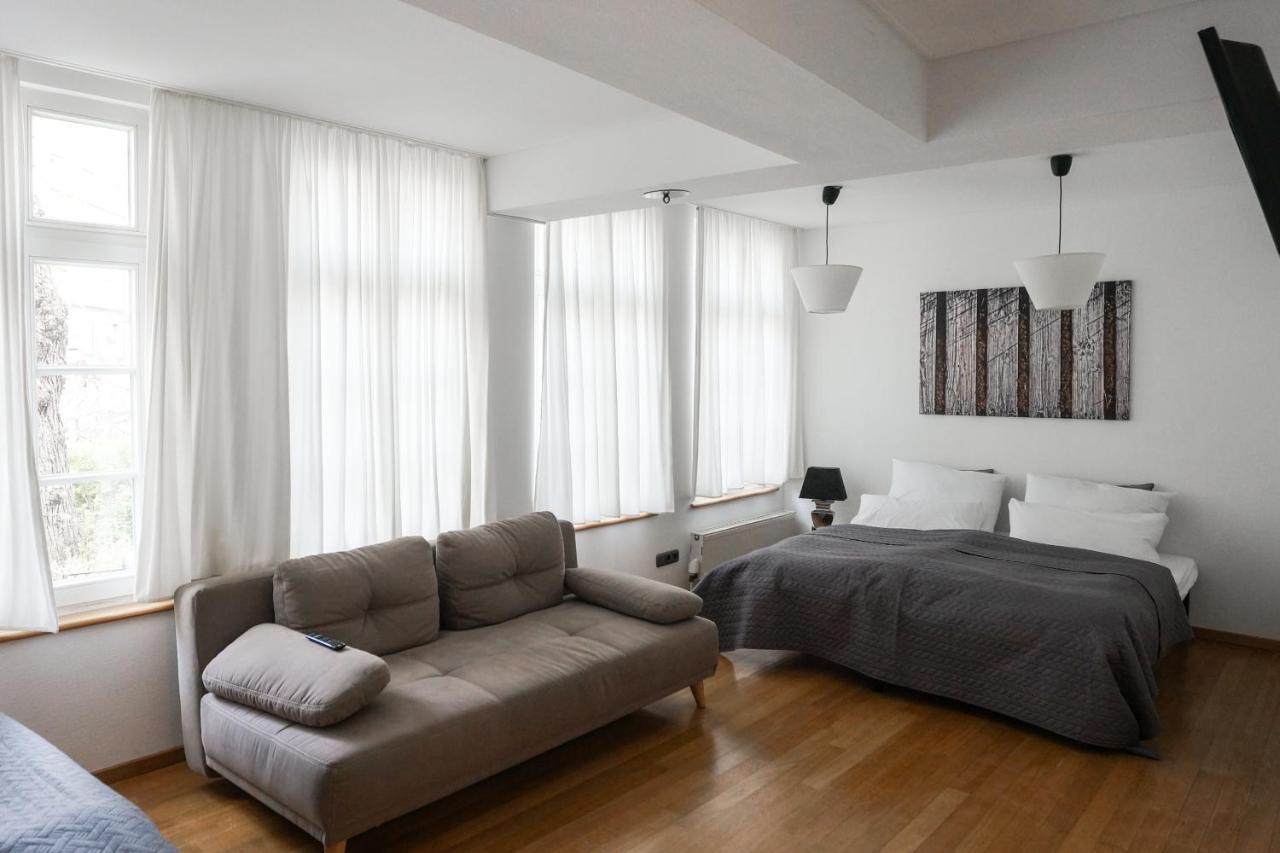 Loft13 Traumhafte Wohnung Mit Terrasse Fuer 8 Gaeste Моншау Экстерьер фото